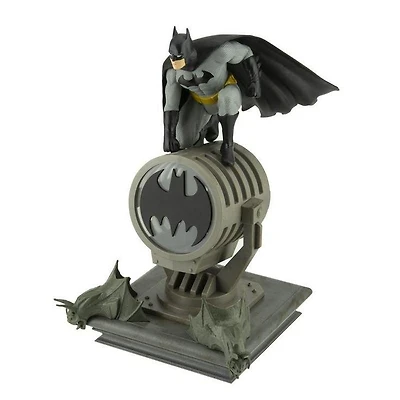 Batman Diorama 11-in LED Lamp