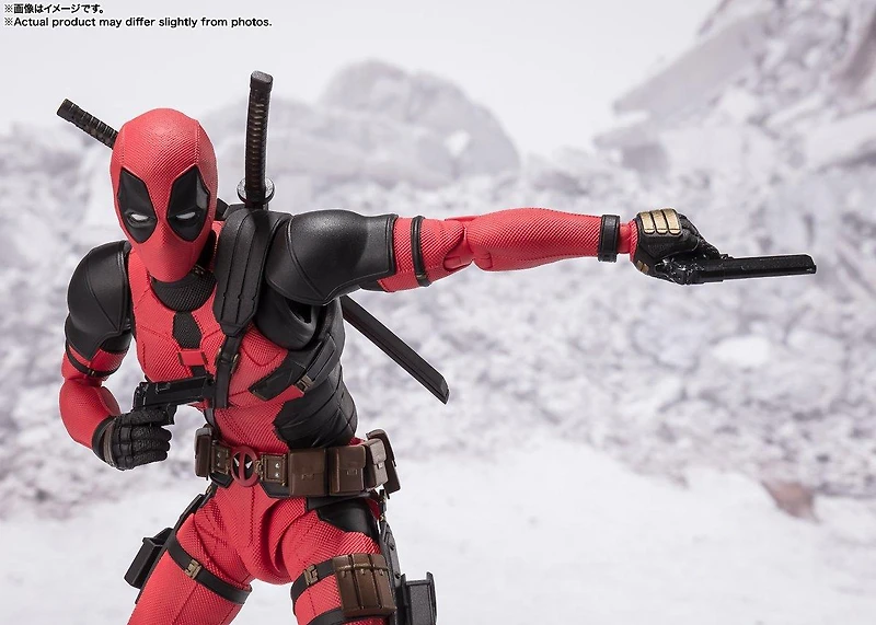Bandai Deadpool and Wolverine S.H. Figuarts Tamashii Nations Deadpool 6.1-in Action Figure