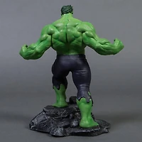 Diamond Comics Marvel Gallery Comic Hulk PVC 11-In Statue