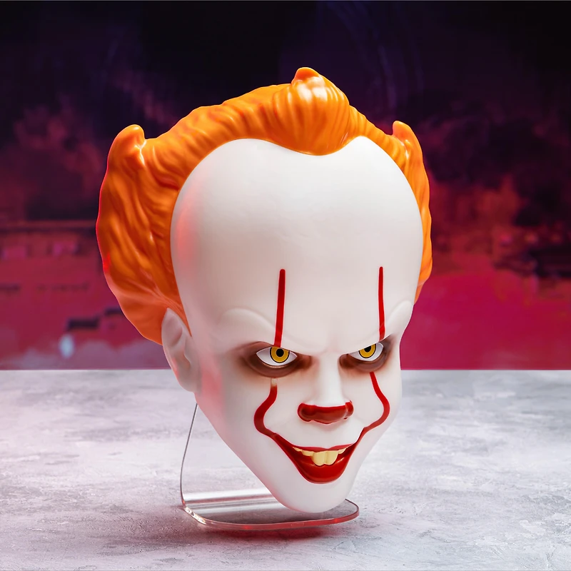 IT Pennywise Mask 8.7-in Light