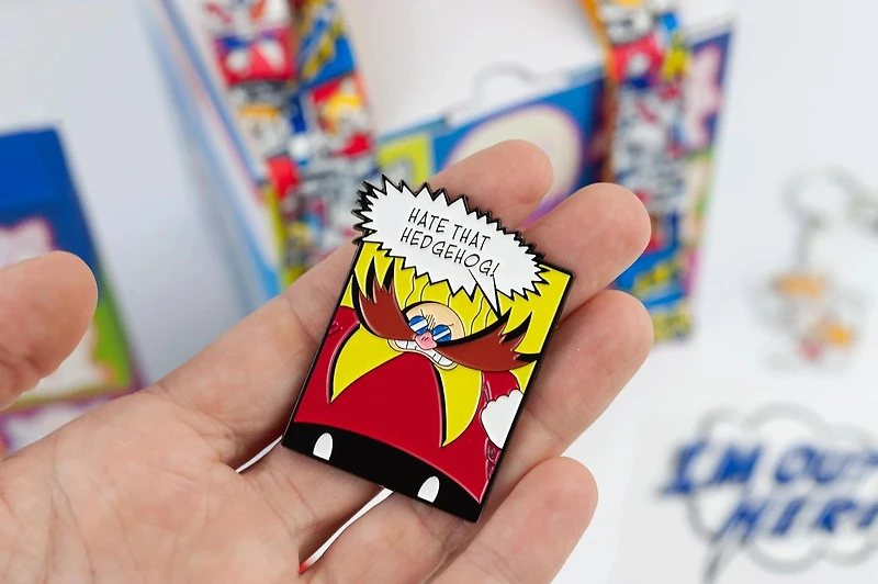 Sonic the Hedgehog Classic Pop Comic Collector Looksee Box (Includes 5 Collectibles)