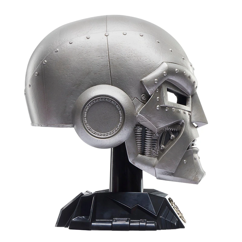 Hasbro Marvel Legends Series Doctor Doom Premium Roleplay Helmet