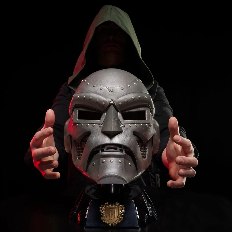 Hasbro Marvel Legends Series Doctor Doom Premium Roleplay Helmet