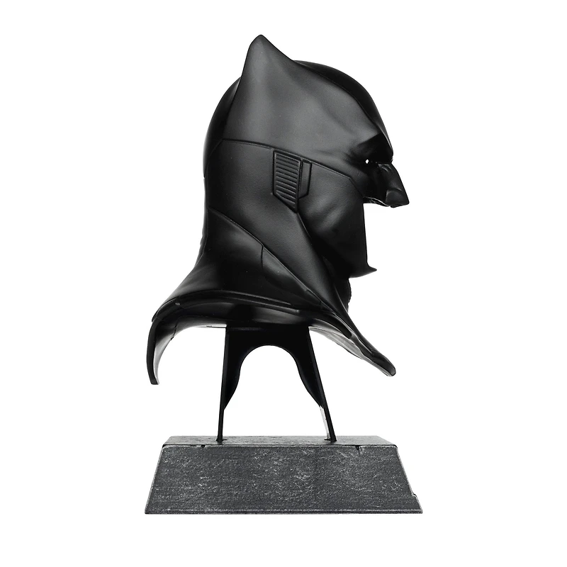McFarlane Toys DC Direct Batman - Batman (Justice League Tactical Suit) 1:3 Scale Cowl Prop Replica