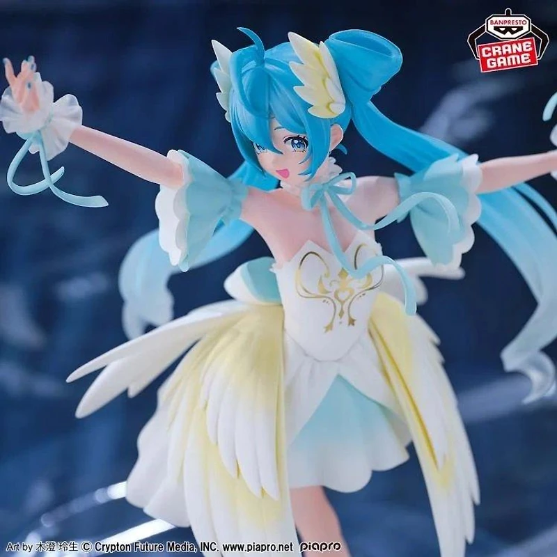 Banpresto Hatsune Miko Evolve Classical Tuning Swan Lake 8.3-in Figure