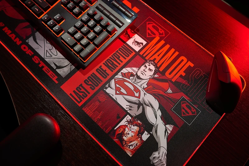 Numskull DC Comics Superman Oversize Gaming Mat and Mobile Charger