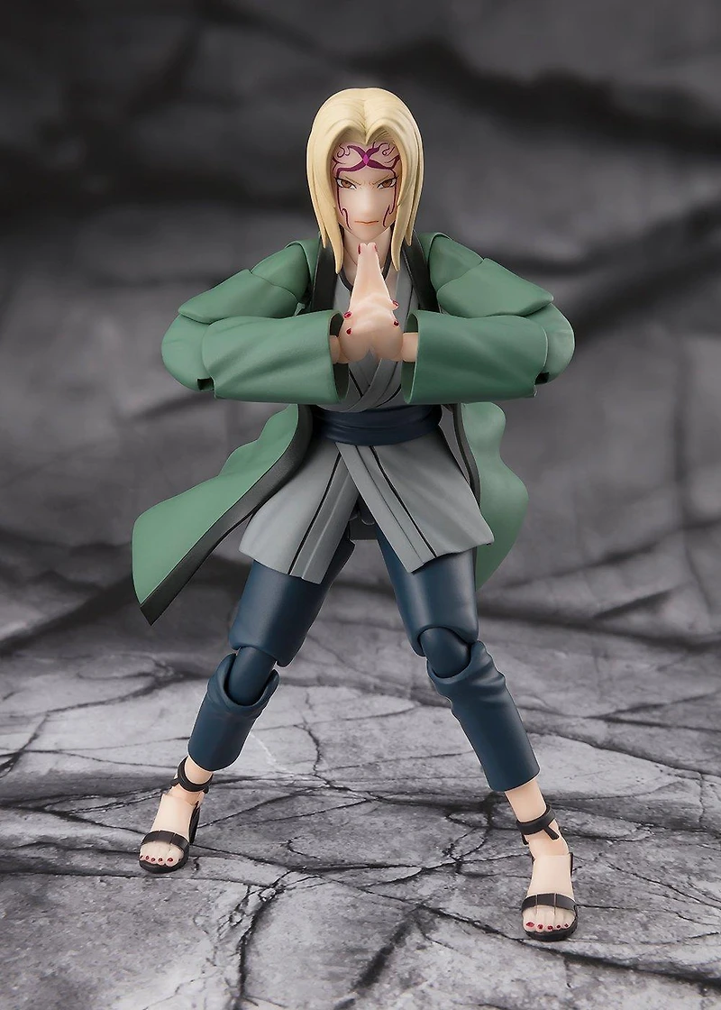 Tamashii Nations S.H.Figuarts Naruto Tsunade (The Legendary Medical Ninja) 5.5-in Action Figure