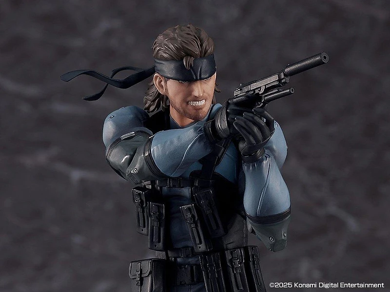 Metal Gear Solid 2: Sons of Liberty figma No.645 Solid Snake (MGS2 Ver. Updated Edition) 6.3-in Action Figure