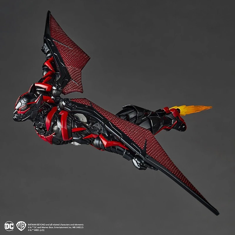 Diamond Comics Revoltech Amazing - Yamaguchi Batman Beyond 6.7-in Action Figure