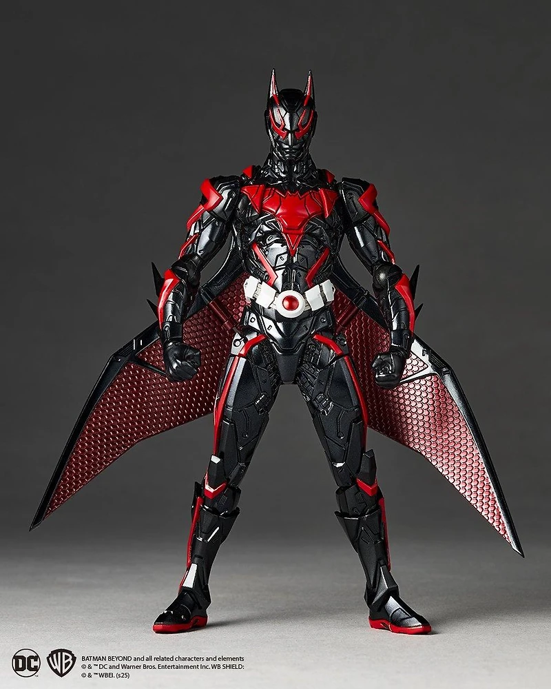 Diamond Comics Revoltech Amazing - Yamaguchi Batman Beyond 6.7-in Action Figure
