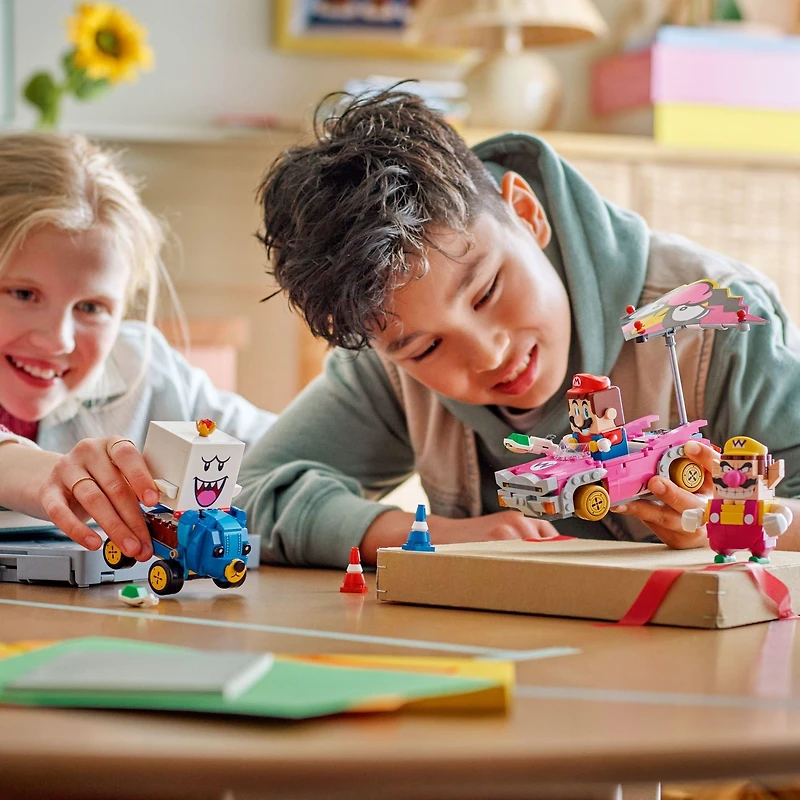 LEGO Super Mario: Mario Kart Wario and King Boo 72038