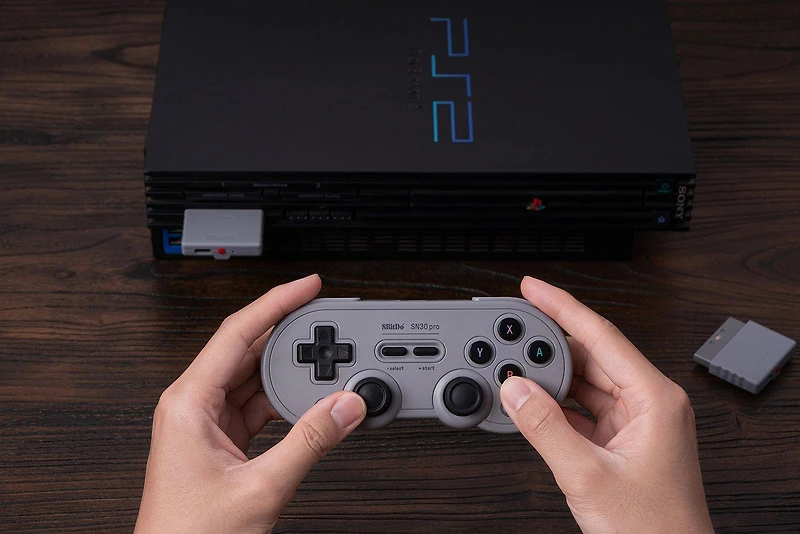 8BitDo Bluetooth Retro Receiver for PlayStation, PlayStation 2 and Windows