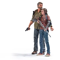 Spin Master The Last of Us Joel and Ellie 6-in Action Figures with 19 Accessories (2-Pack)