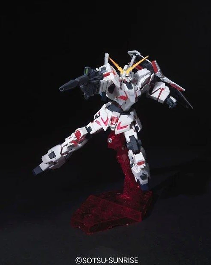 Bandai Hobby HGUC 1/144 Unicorn Gundam (Destroy Mode) Model Kit