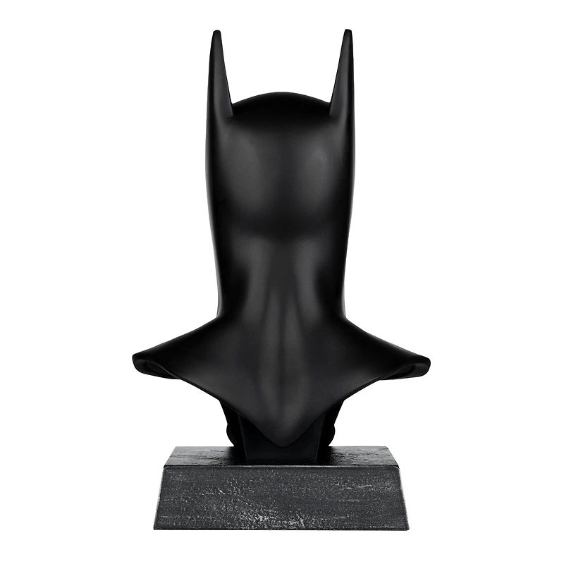 McFarlane Toys DC Direct Batman - Batman: Dark Knight Returns 1:3 Scale Cowl Prop Replica