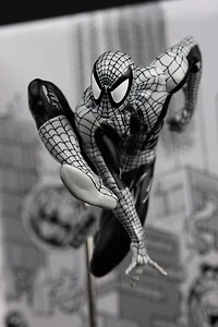 McFarlane Toys Gold Label Collection Marvel Spider-Man (Issue 6) 1:10th Figure GameStop Exclusive
