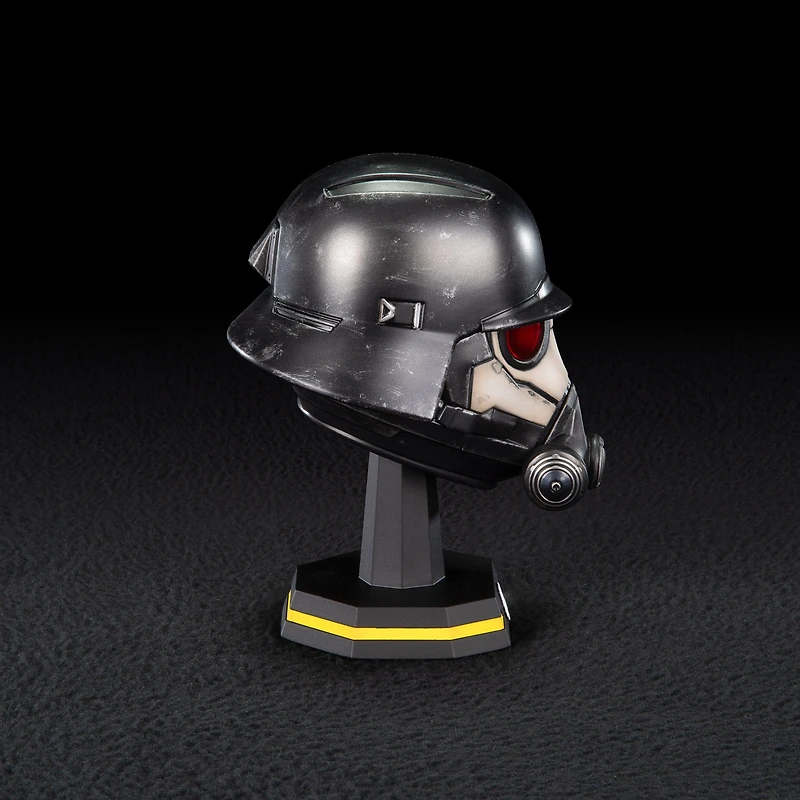 Helldivers 2: Field Chemist Helmet 1:4 Scale Replica