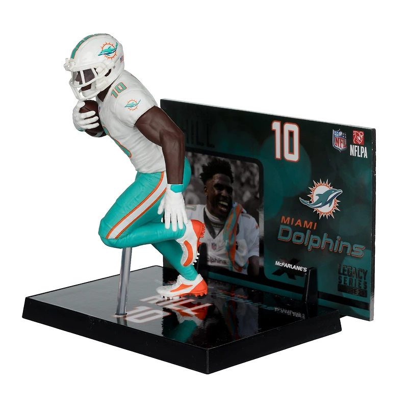 McFarlane Toys SportsPicks NFL Series Miami Dolphins Tyreek Hill (Alternate Jersey) 7-in Figure