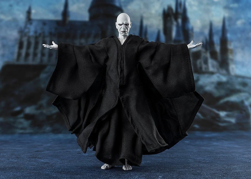 Bandai Harry Potter and the Goblet of Fire Tamashii Nations S.H. Figuarts Voldemort 5.9-in Figure