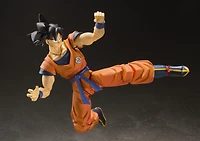 Bandai Dragon Ball Z Tamashii Nations S.H. Figuarts Son Goku (A Saiyan Raised On Earth) 5.5-in Figure