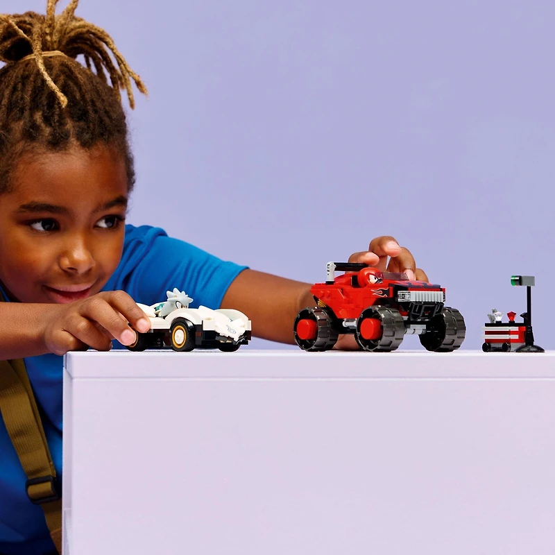 LEGO Sonic the Hedgehog Silver's Car vs. Knuckles Monster Truck 77118