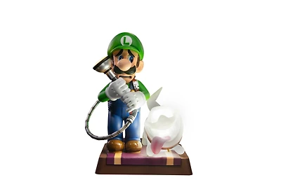 Luigi's Mansion 3 Luigi and Polterpup (Collector's Edition) Statue