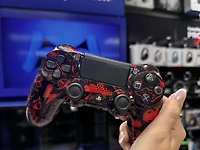 Sony DualShock Wireless Controller for PlayStation 4 - GameStop Logo (GameStop Exclusive Design)