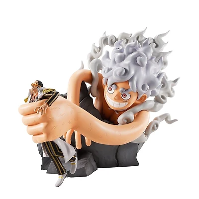 Bandai One Piece Revible Moment Ichibansho Monkey D. Luffy Gear 5 vs. Borsalino (Burst of Energy) 7.9-in Figure