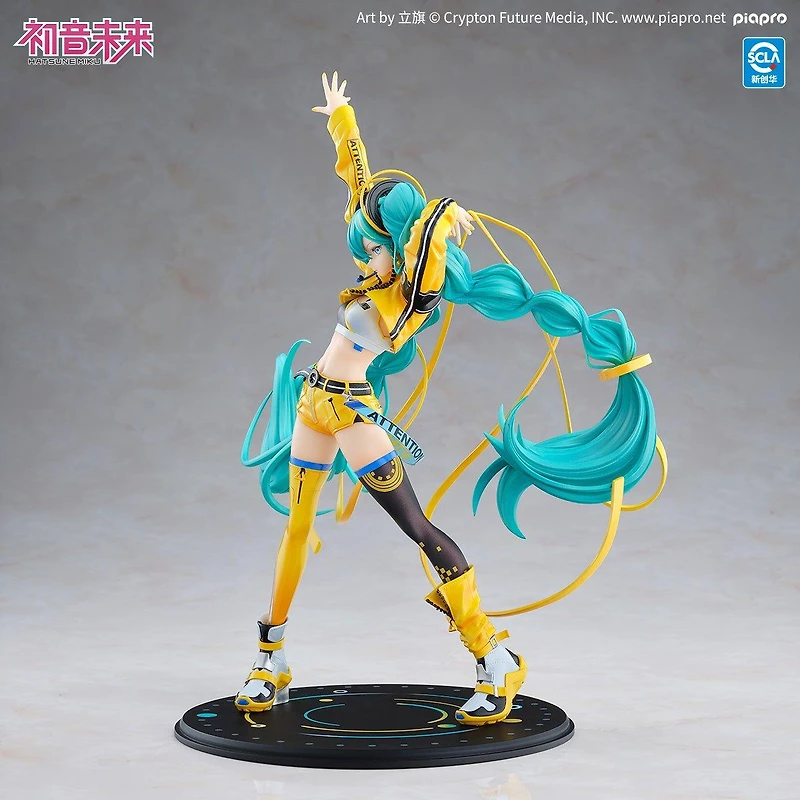Hatsune Miku 17th Anniversary 1/7 Scale Action Figure