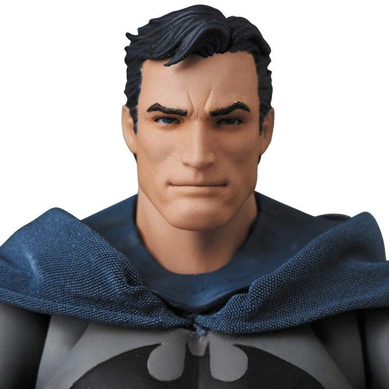 Batman: Hush MAFEX No.126 Batman 6.3-in Action Figure