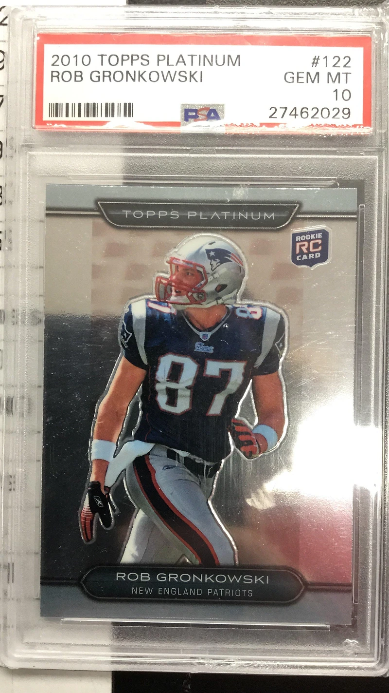 2010 Topps Platinum 122 Rob Gronkowski PSA 10