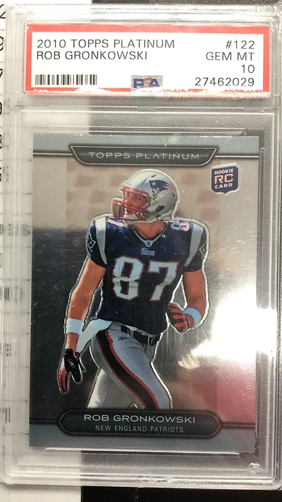 2010 Topps Platinum 122 Rob Gronkowski PSA 10