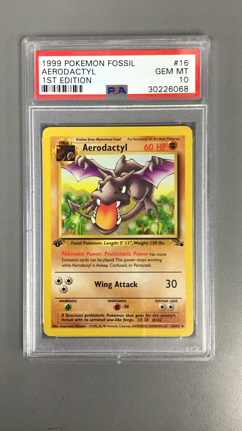 1999 Pokemon Fossil 16 Aerodactyl 1st Edition PSA