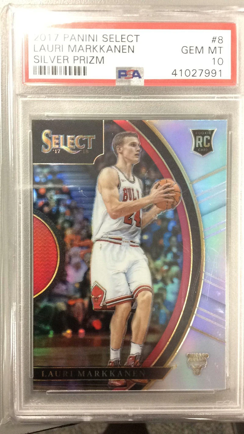 2017 Panini Select 8 Lauri Markkanen Silver Prizm PSA 10