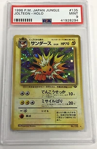 1997 Pokemon Japanese Jungle 135 Jolteon-holo PSA