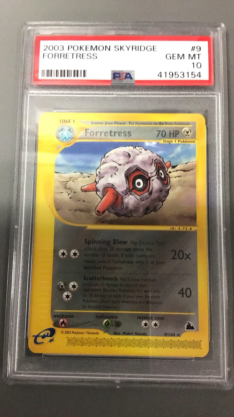 2003 Pokemon Skyridge 9 Forretress PSA