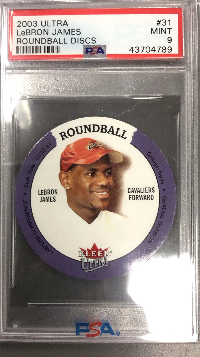 2003 Ultra Roundball Discs 31 Lebron James PSA 9