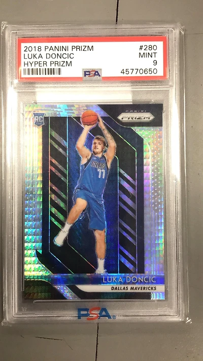 2018 Panini Prizm 280 Luka Doncic Hyper Prizm PSA 9