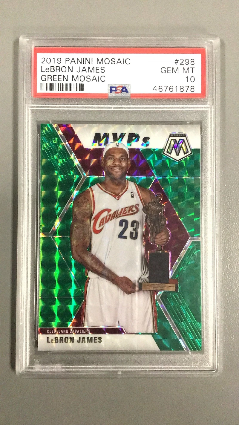 2019 Panini Mosaic 298 Lebron James Green Mosaic PSA 10