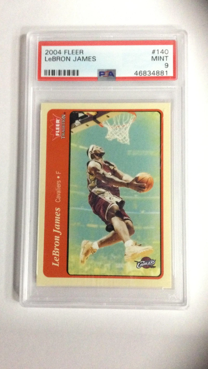2004 Fleer Tradition 140 Lebron James PSA