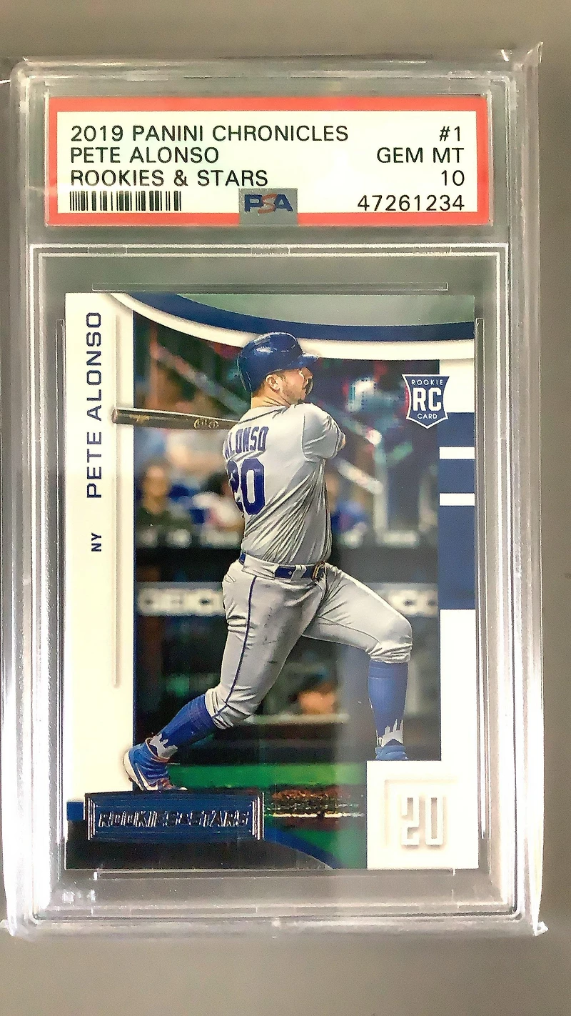 2019 Panini Chronicles Rookies & Stars 1 Pete Alonso PSA 10
