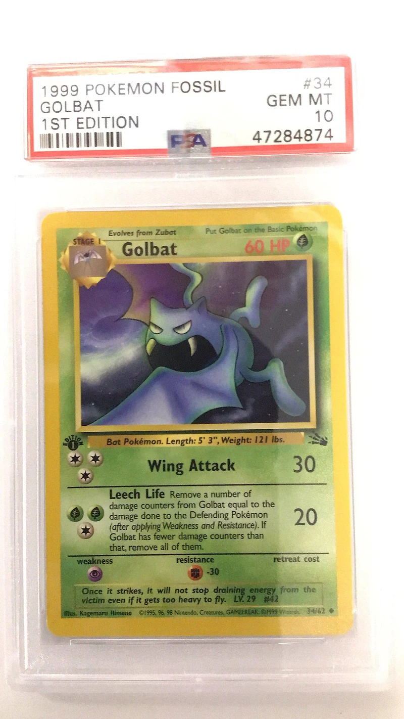 1999 Pokemon Fossil 34 Golbat 1st Edition PSA