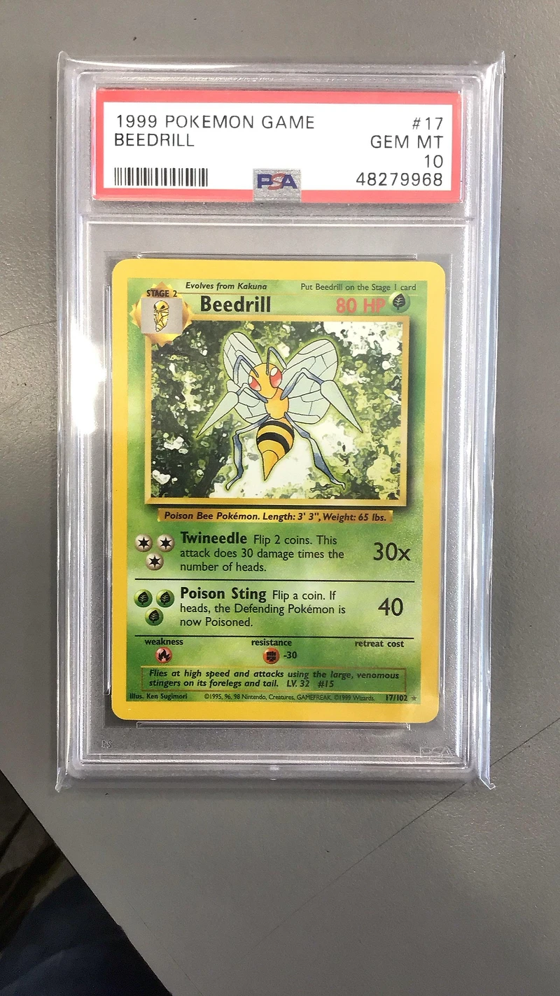 1999 Pokemon Game 17 Beedrill PSA