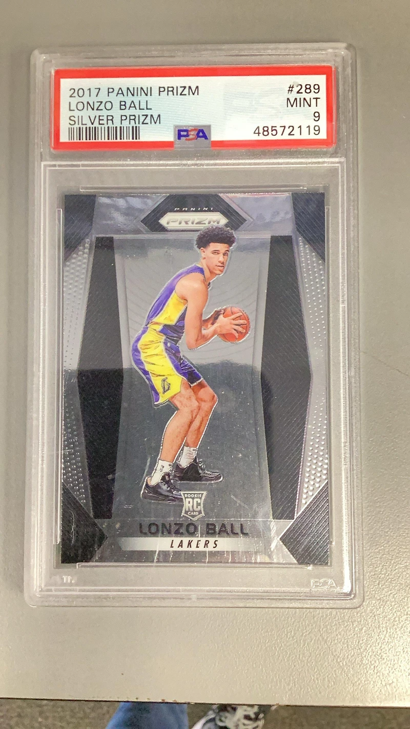 2017 Panini Prizm 289 Lonzo Ball Silver Prizm PSA 9