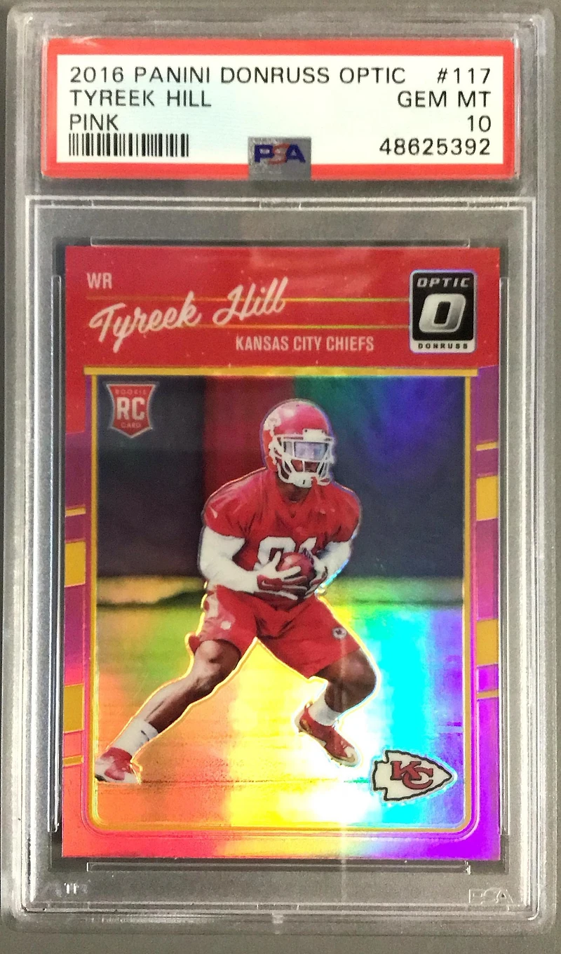 2016 Panini Donruss Optic 117 Tyreek Hill Pink PSA 10