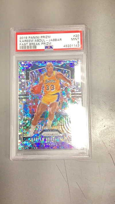 2019 Panini Prizm 20 Kareem Abdul-jabbar Fast Break Prizm PSA 9
