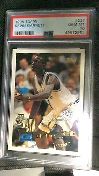 1995 Topps 237 Kevin Garnett PSA