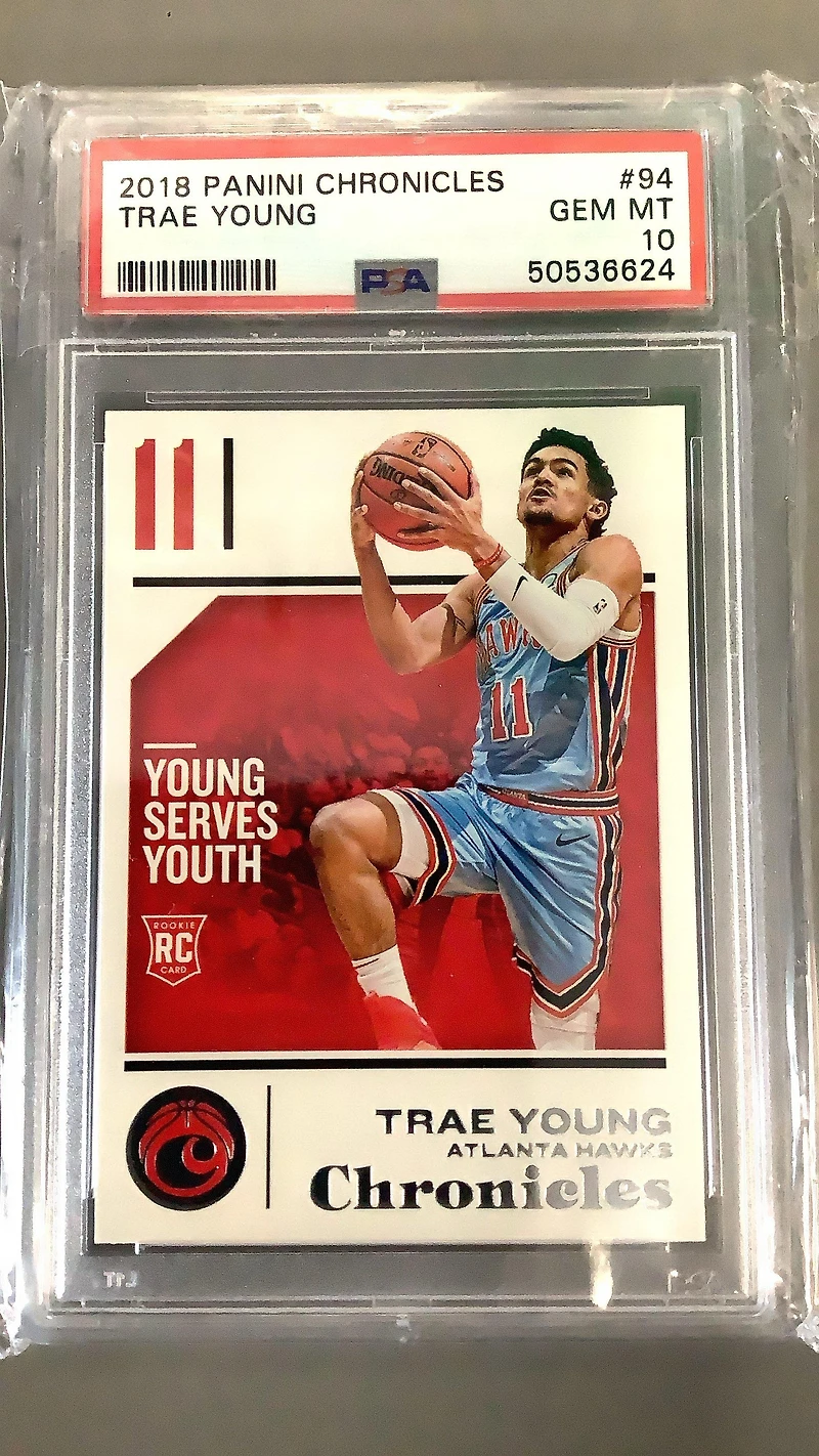 2018 Panini Chronicles Trae Young PSA 10