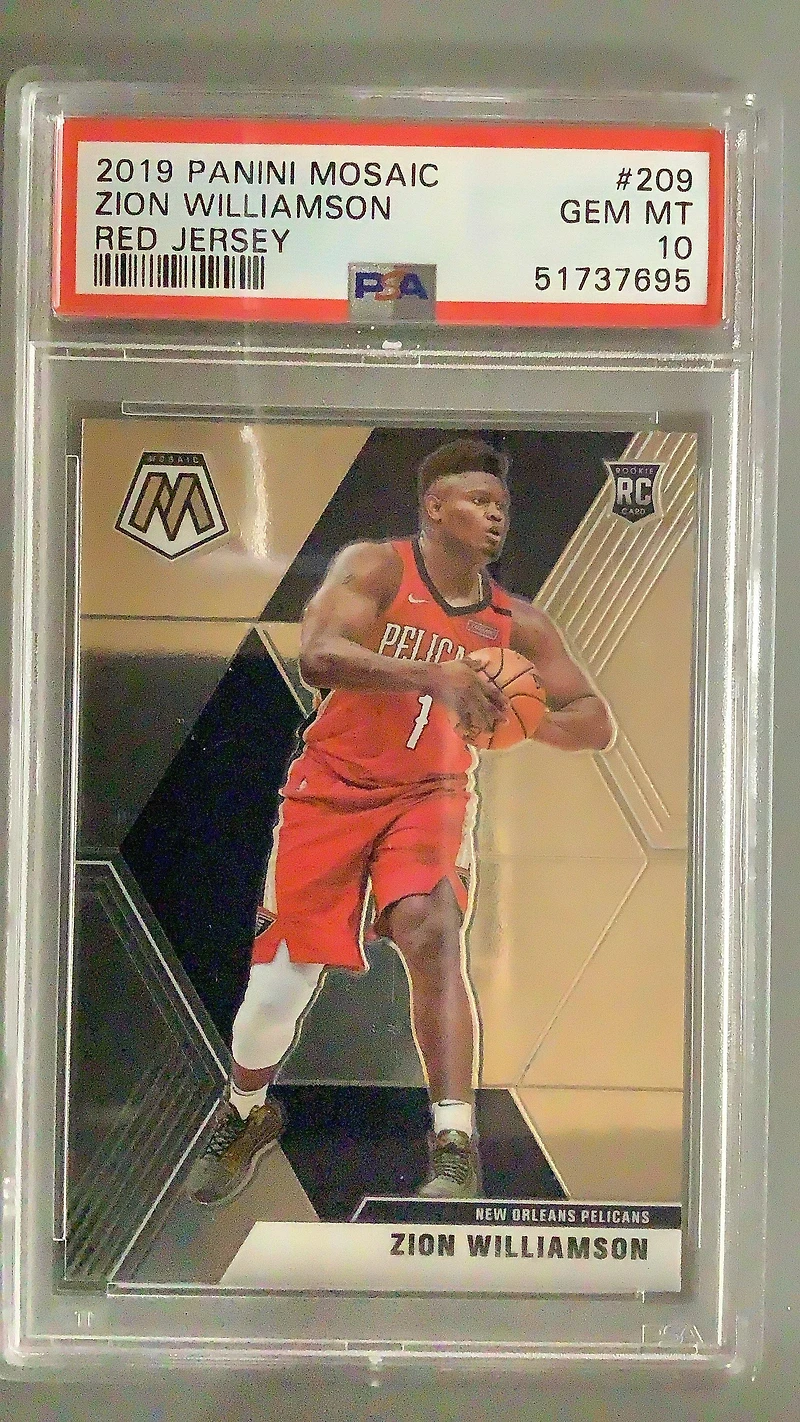 2019 Panini Mosaic 209 Zion Williamson Variation PSA 10