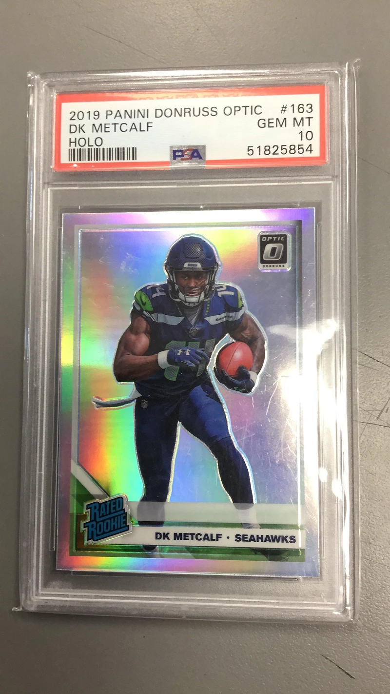 2019 Panini Donruss Optic 163 Dk Metcalf Holo PSA 10